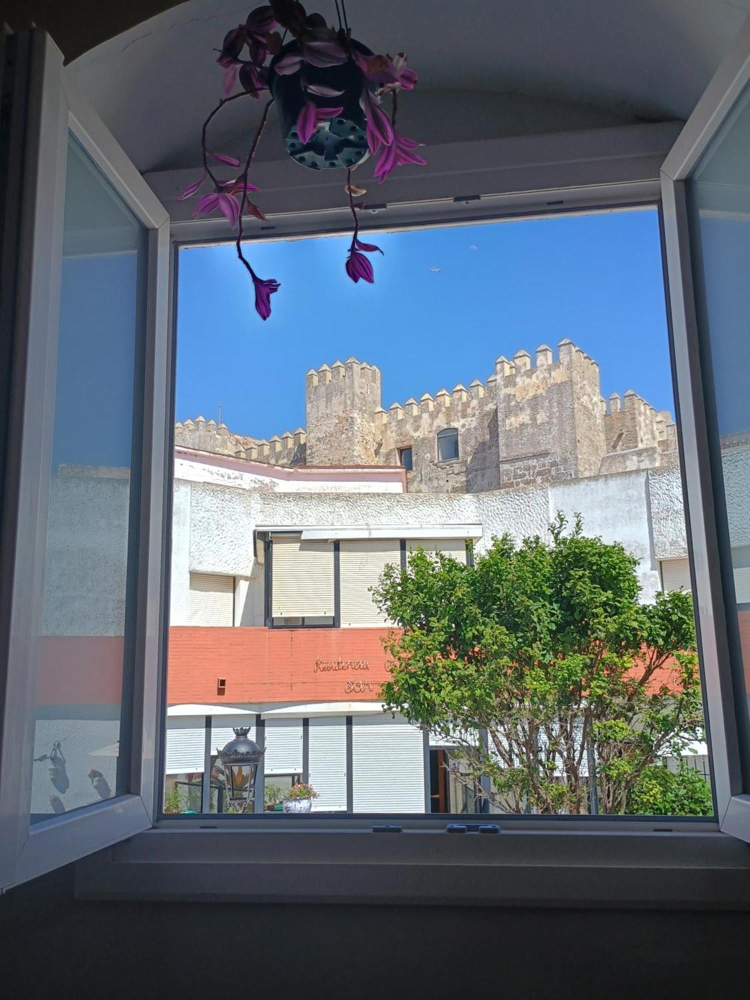 ホテル High Flyers Kite House タリファ エクステリア 写真